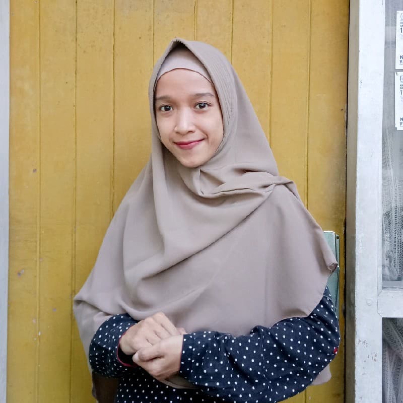 Portrait of Almira Fitri Octaviani